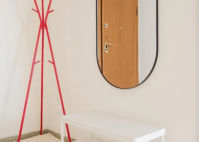 Cozy In Center Apartment *