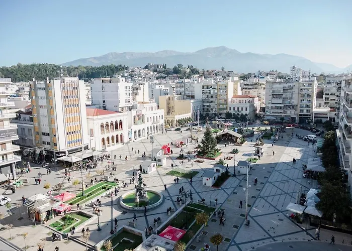 Cozy In Center Apartment *