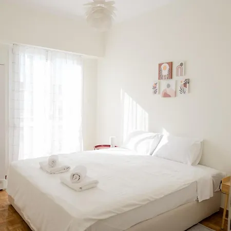 Cozy In Center Patras