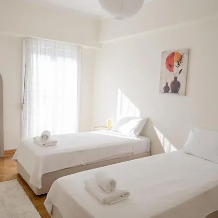 Cozy In Center * Патра