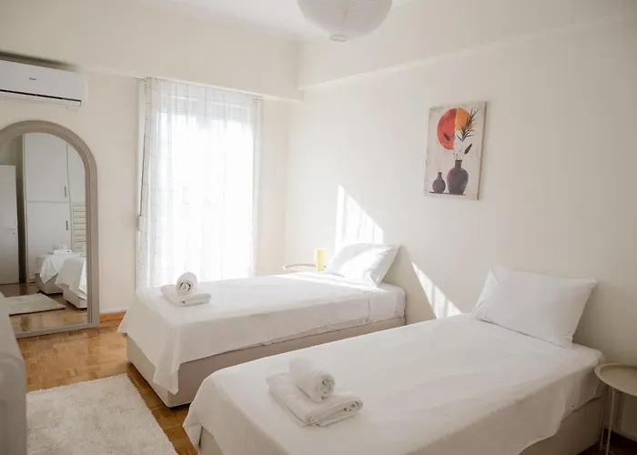 Cozy In Center * Патра